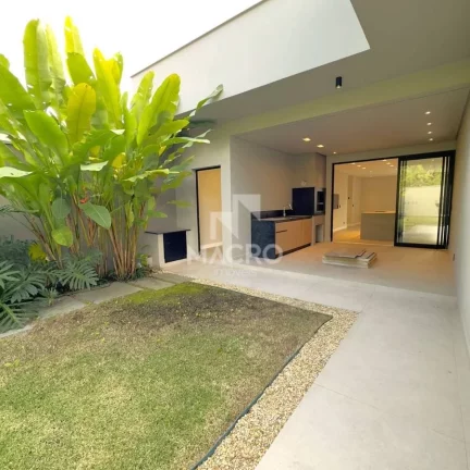 Imagem Casa Alto Padrão | Rau | 2 suítes | 190m²