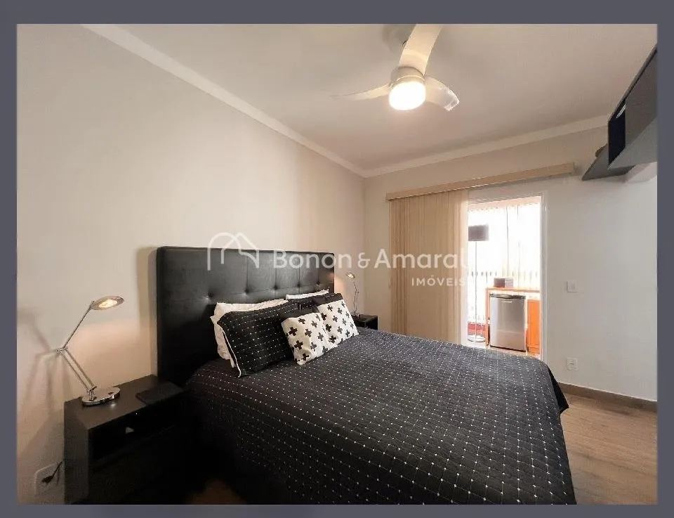 Imagem Casa de Condomínio com 3 Quartos e 4 banheiros à Venda, 107 m²