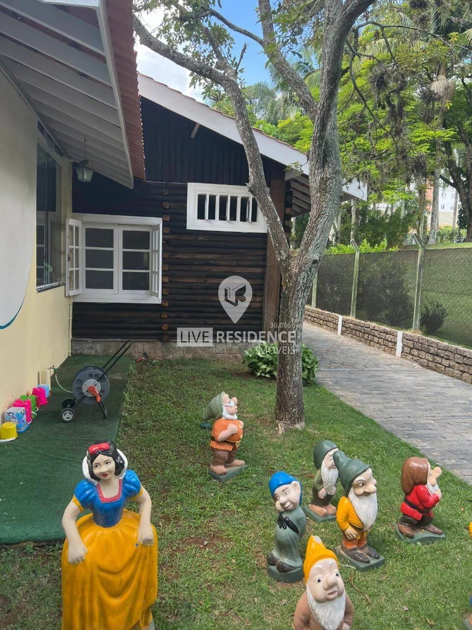 Imagem Imóvel comercial à venda no Ville de France!