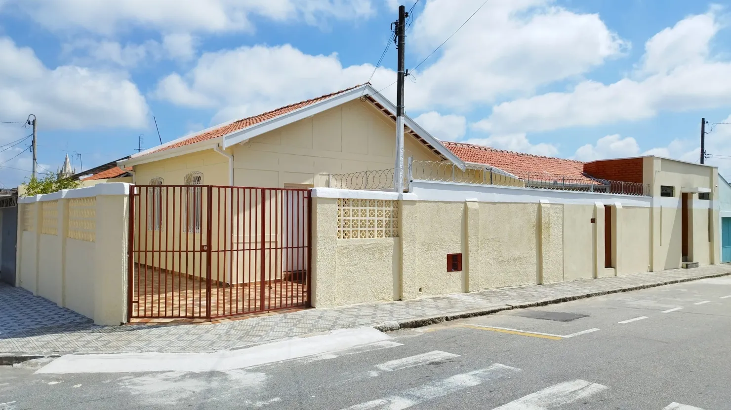 Imagem Comercial à venda 2 Vagas, 250M², Centro, Taubaté - SP