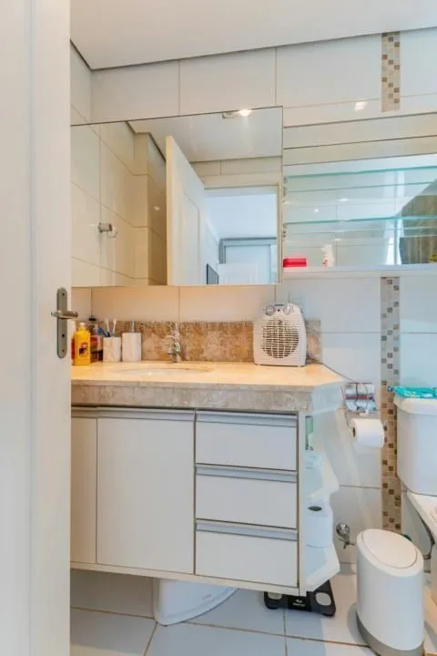 Imagem Apto 2 dorms c/ suíte, churrasqueira e 2 vagas no Passo da Areia