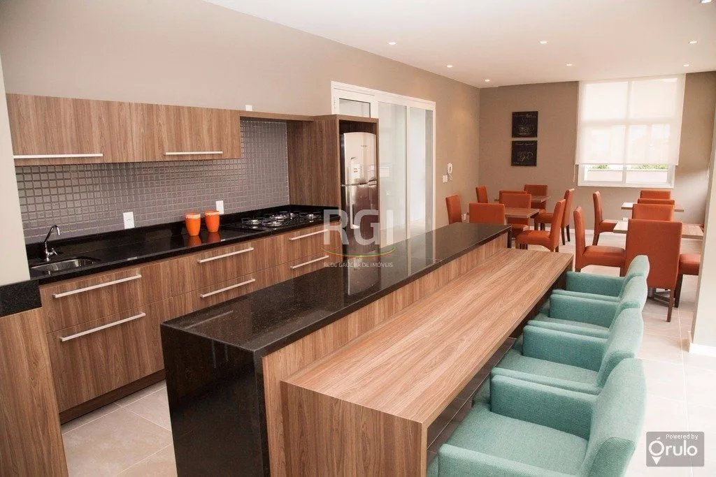 Imagem Apartamento para Venda - 56m², 2 dormitórios, 1 vaga - Azenha