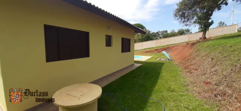 Imagem Chácara com 2 dormitórios à venda, 1220 m² por R$ 400.000,00 - Cachoeira - Atibaia/SP