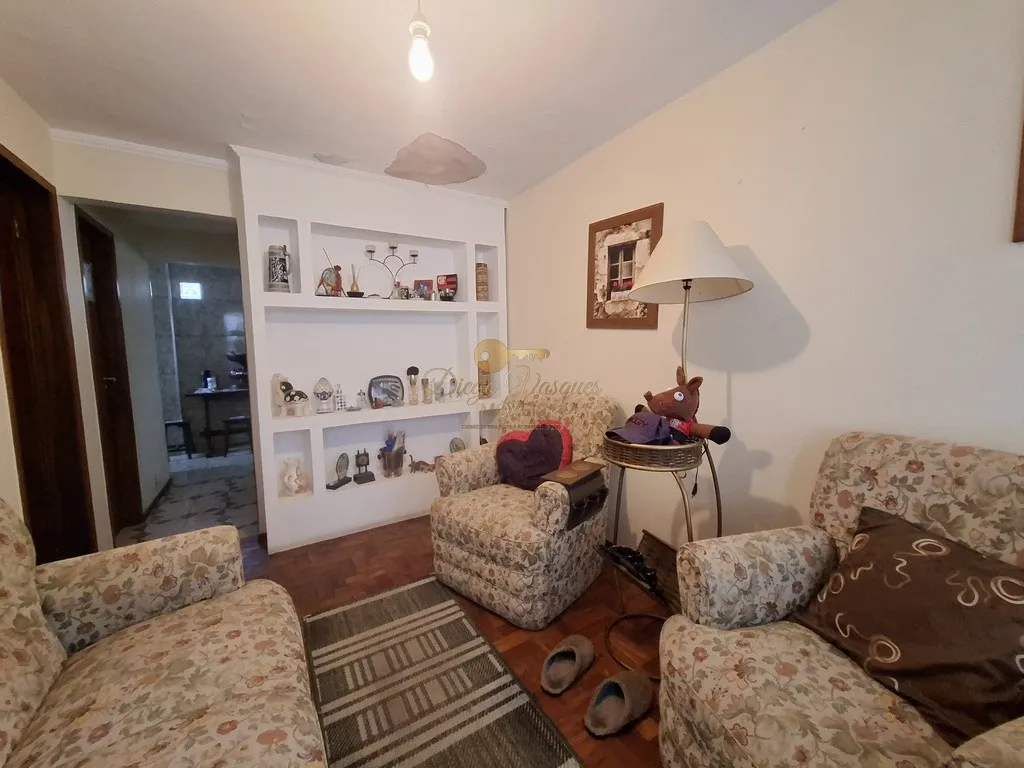 Foto do imóvel Casa para Venda em Teresópolis / RJ em Rua General José Ribeiro