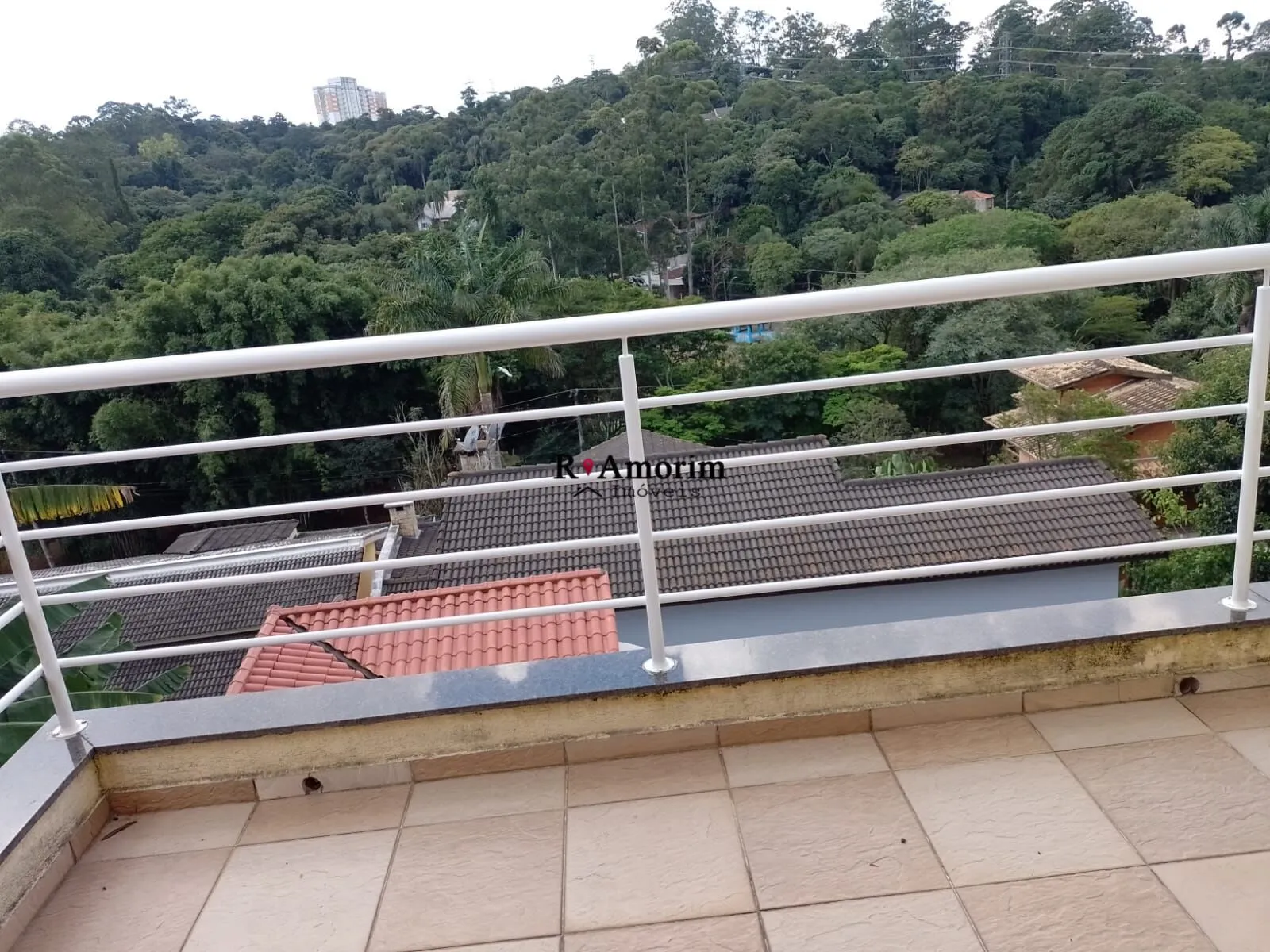Imagem São Fernando Residência - Casa com piscina a venda no Condomínio São Fernando Residência em Barueri/SP