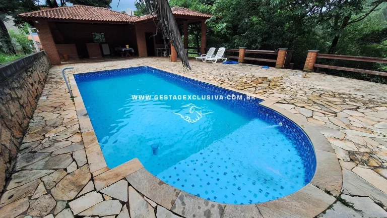 Imagem CHÁCARA FUNDO PARA O LAGO, 4 DORM PISCINA CAMPO POMAR MORUNGABA/SP