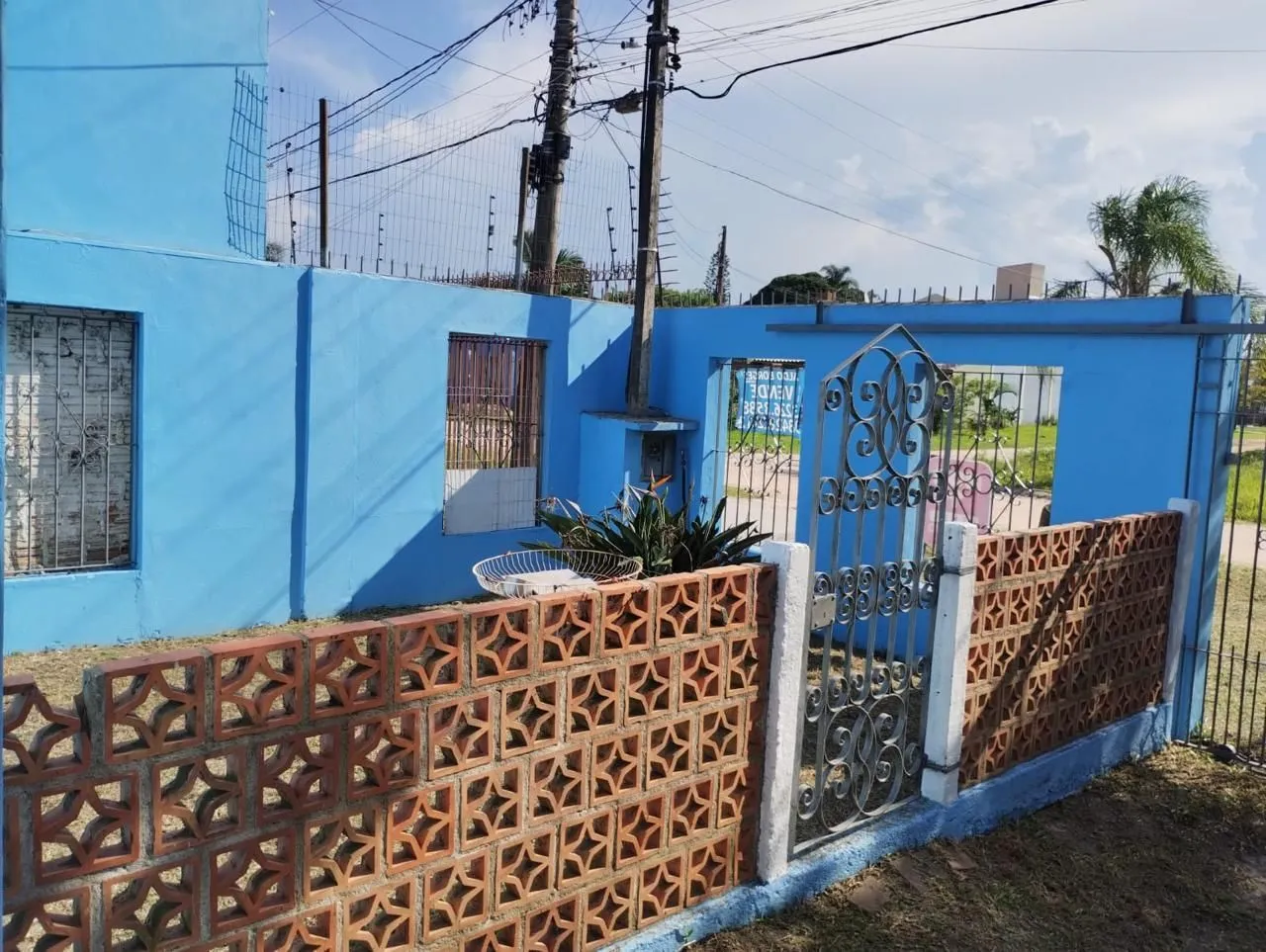 Imagem Casa em terreno amplo na Praia do Laranjal, Pelotas 4 quadras da praia