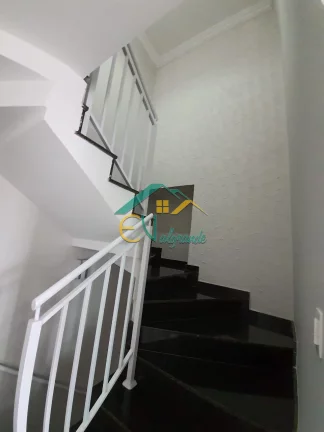 Imagem Sobrado à venda no Bairro Alto Curitiba PR
