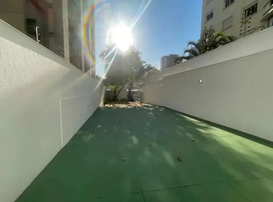 Imagem Casa para Venda em São Paulo, Perdizes, 3 dormitórios, 1 banheiro, 2 vagas