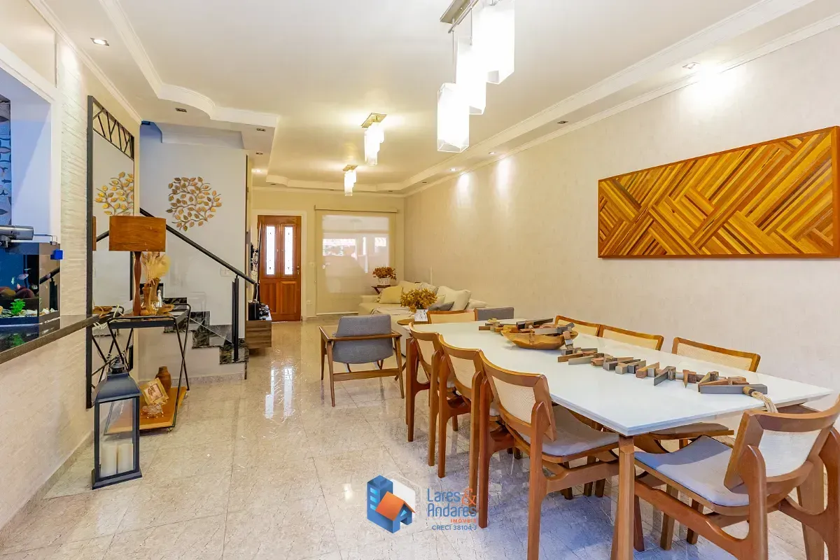Imagem Casa no condomínio Condomínio Villa de São Paulo para venda com 4 quartos, sendo 2 suítes, 213m²