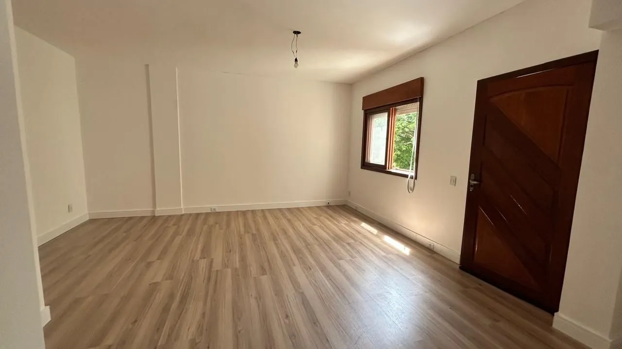 Imagem Apartamento 1 dormitórios no bairro Medianeira em Porto Alegre para Alugar