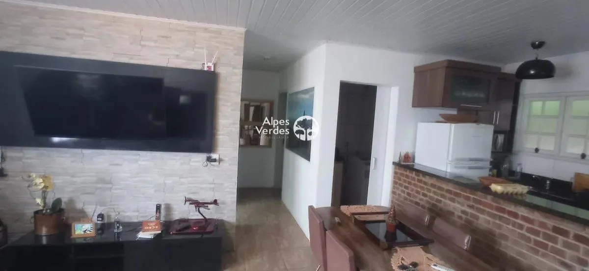 Imagem Casa à Venda em Três Pinheiros, Gramado - RS