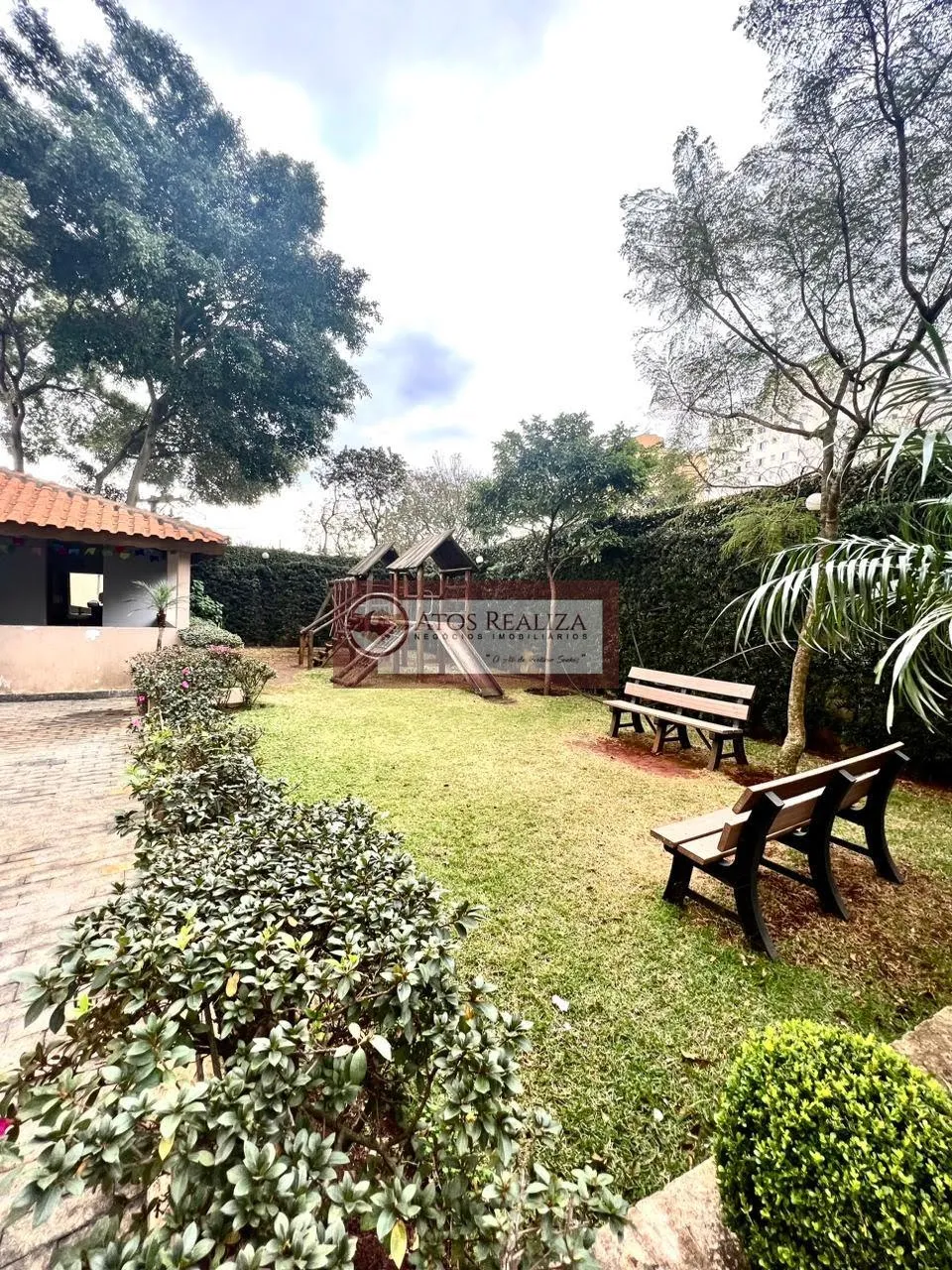 Imagem Apartamento com valor em oportunidade a venda na vila Santa Catarina. Vendo Apartamento de 68m², com 3 Dormitorios, Sacada e 1 vaga de garagem, condômino com lazer completo como, Academia, Piscina, 2 salões de festas, Àrea gourmet com churrasqueira, brinq