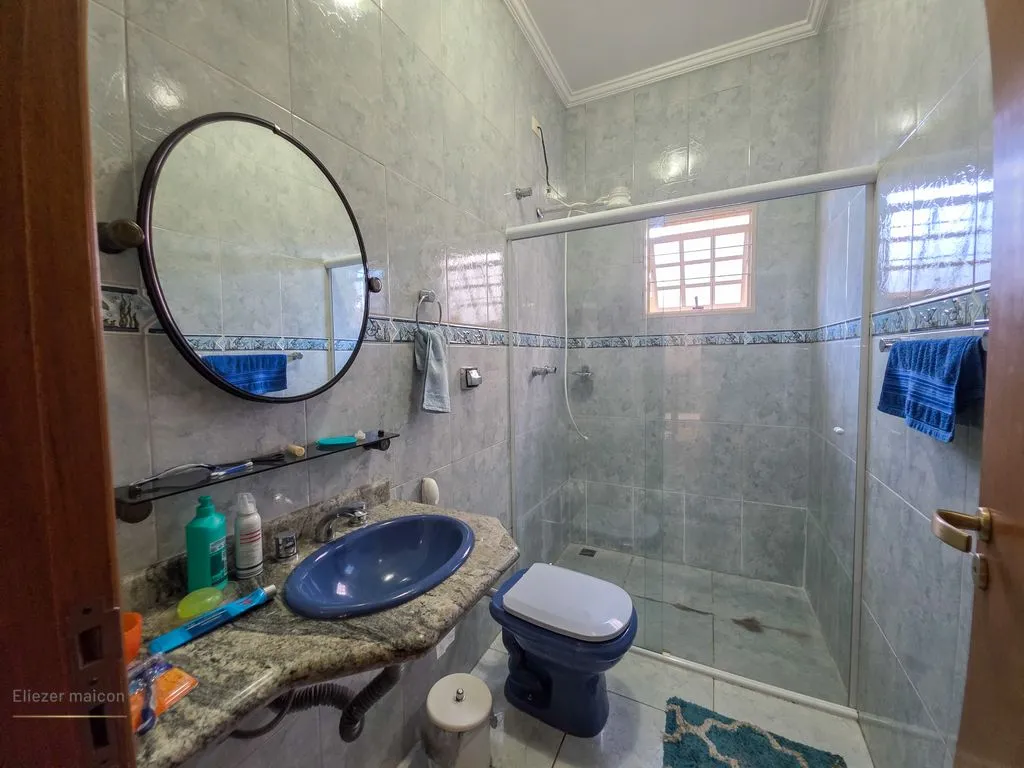 Imagem Casa a Venda com 3 quartos no Bairro Vilage são Luis em Poços de Caldas