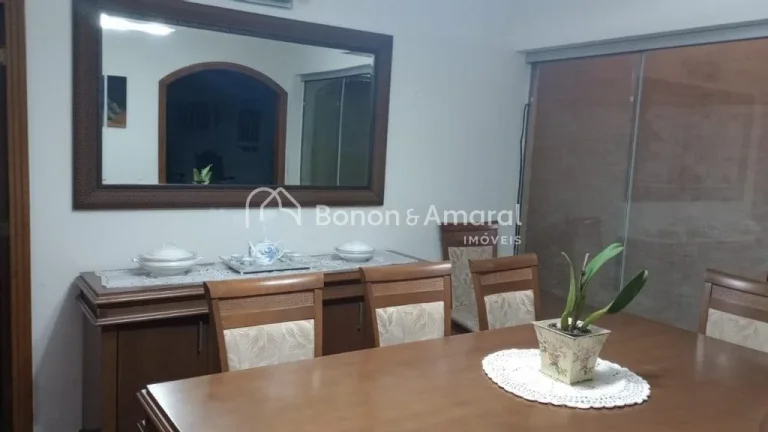 Imagem Casa à venda no Jardim Chapadão, Campinas. Excelente propriedade com 276m² de área construída, ...