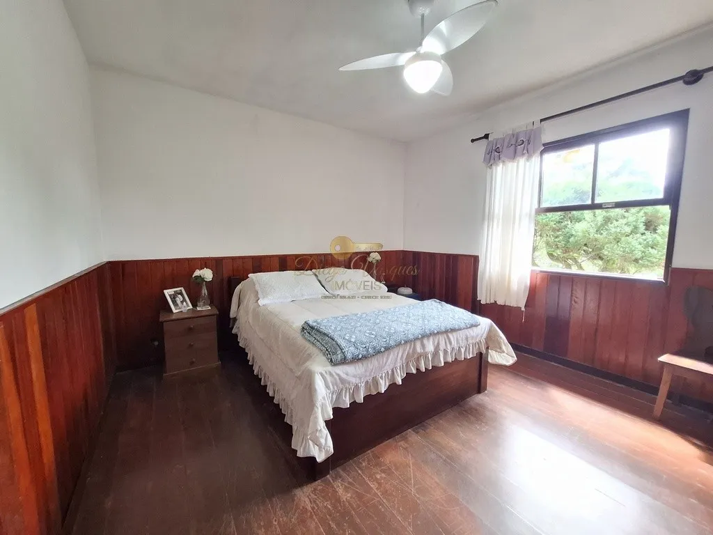 Imagem Sítio para Venda em Teresópolis / RJ no bairro Granja Mafra