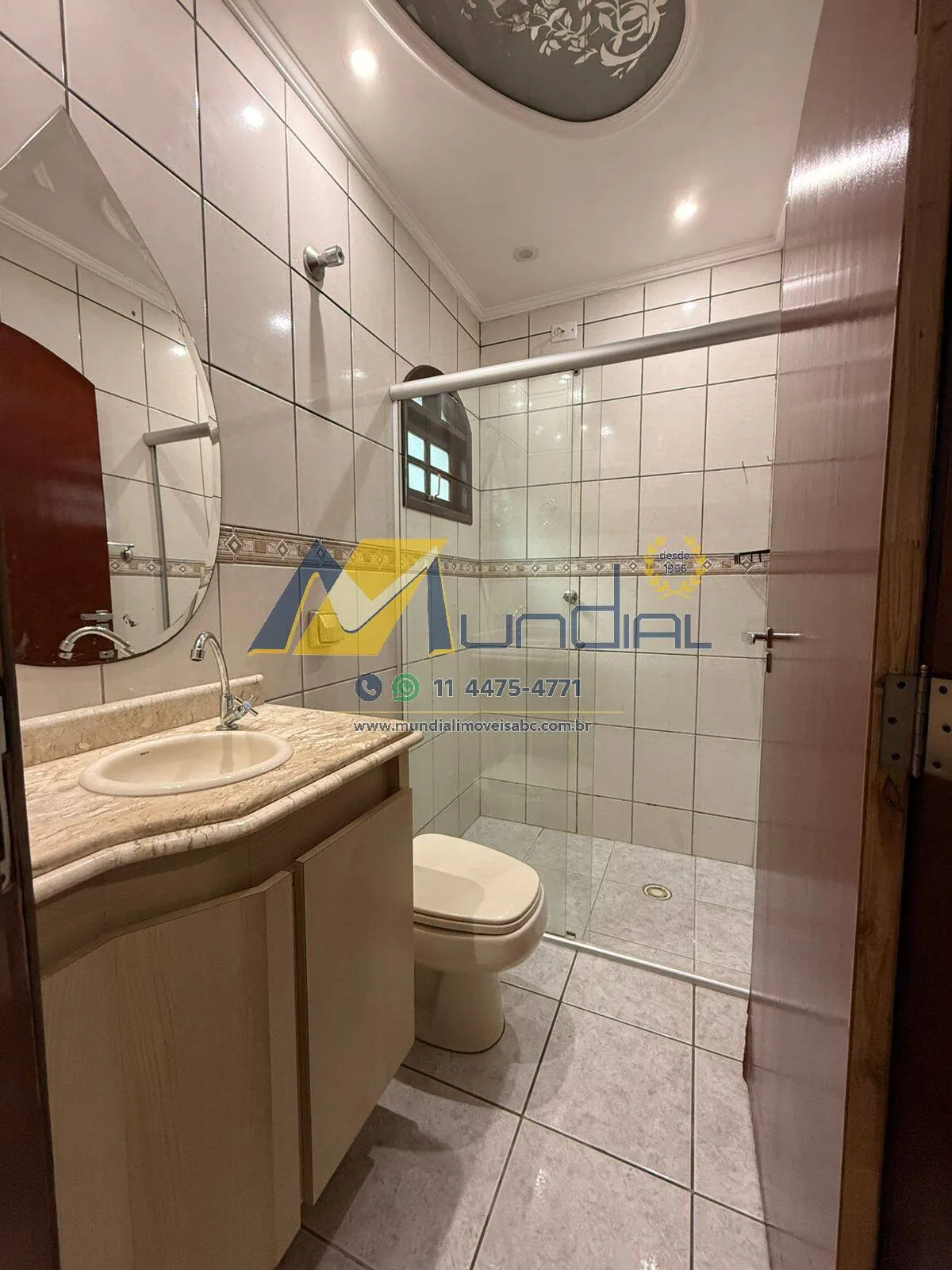 Imagem Casa Assobradada à Venda | Conforto, Espaço e Pronta para Morar