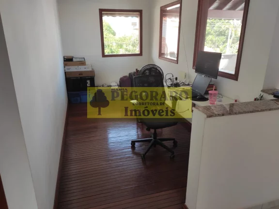 Imagem Sobrado de 6 quartos na Martim de Sá: 2 suítes, área gourmet com churrasqueira e piscina. Oportunidade imperdível!