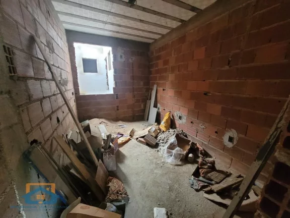 Imagem Casa no bairro Jardim Vitoria - Santana do Paraiso