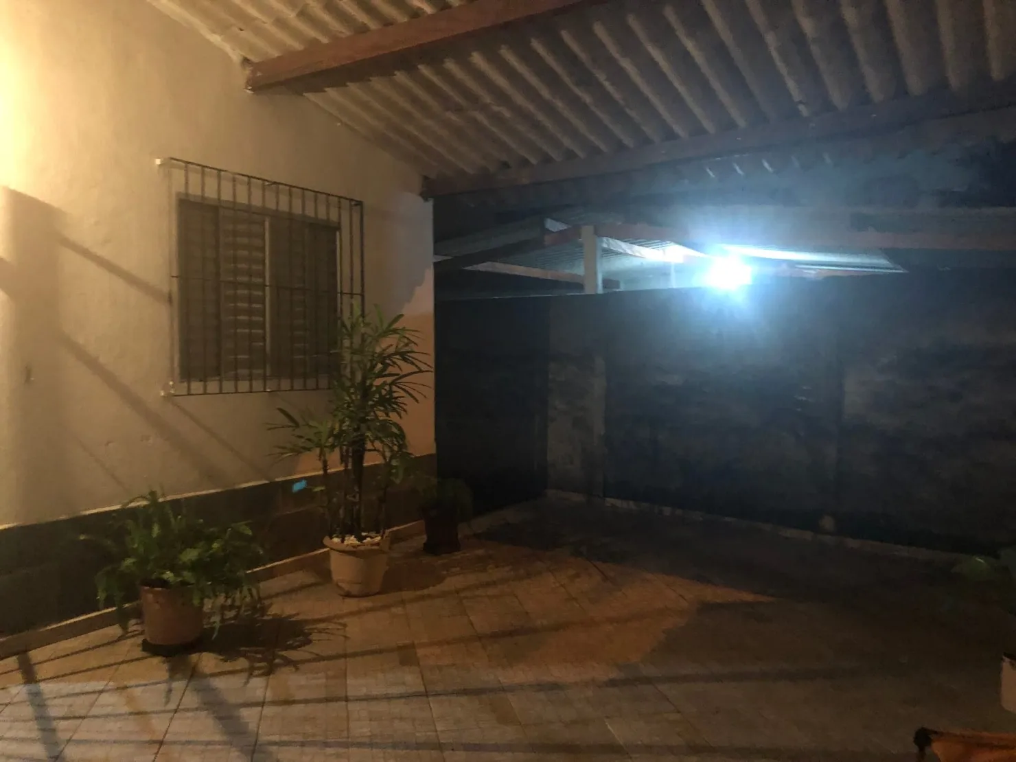 Imagem Casa à venda 2 Quartos, 4 Vagas, 250M², Jardim Eloyna, Pindamonhangaba - SP