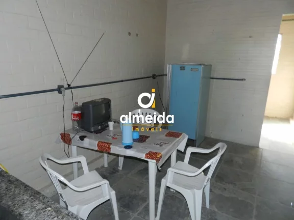 Imagem Empresa a venda com terreno de 30 x 106 de frente para Faixa Velha