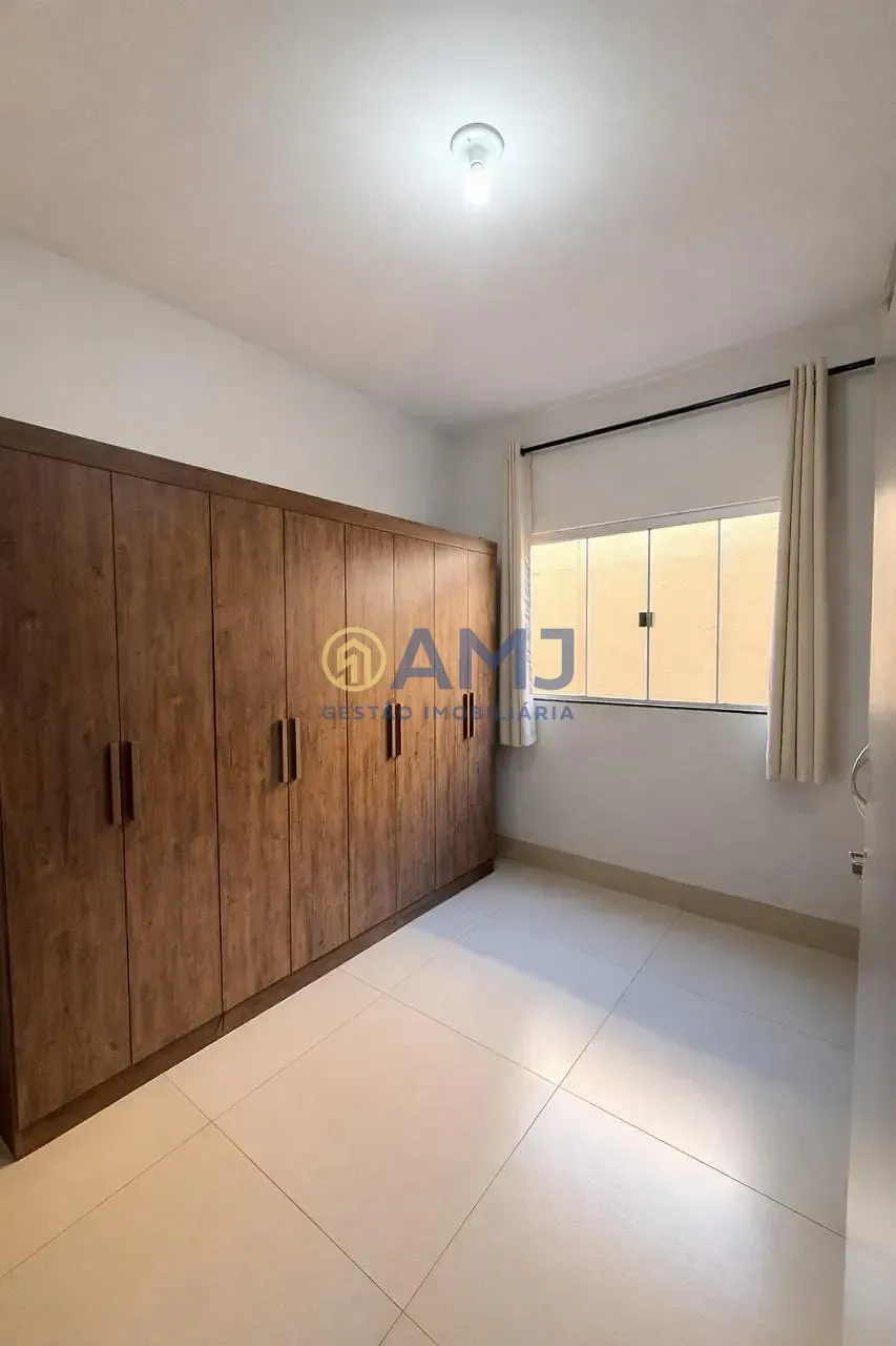 Imagem Casa à Venda no Residencial Canadá - Goiânia