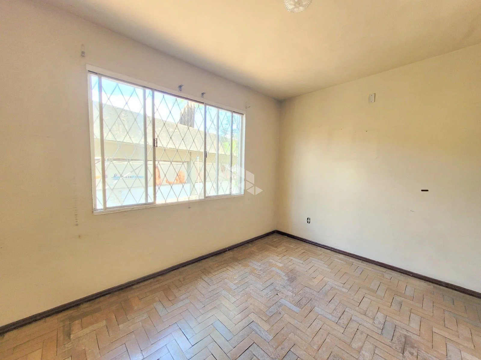 Imagem Duplex à venda em Porto Alegre, Jardim Botânico, com 3 quartos, 130m2