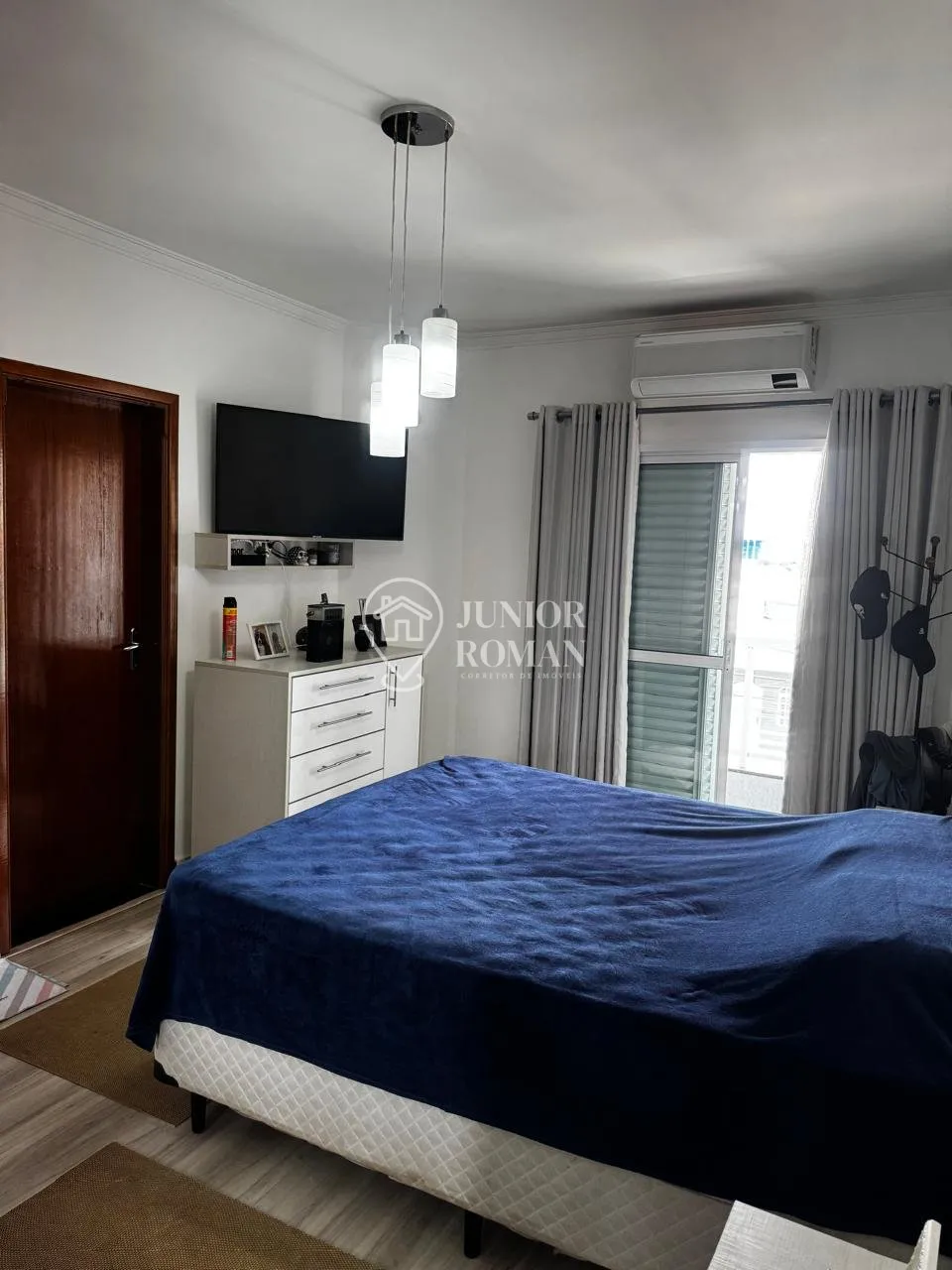 Imagem SOBRADO ALTO PADRÃO | PORTEIRA FECHADA | 3 SUÍTES | 4 VAGAS | VILA FRANCISCO MATARAZZO - SANTO ANDRÉ