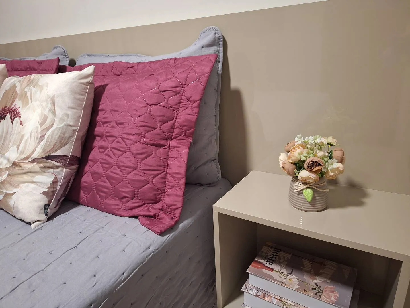 Imagem Casa 3 Quartos sendo 1 Suite Condomínio São José Bairro Distrito