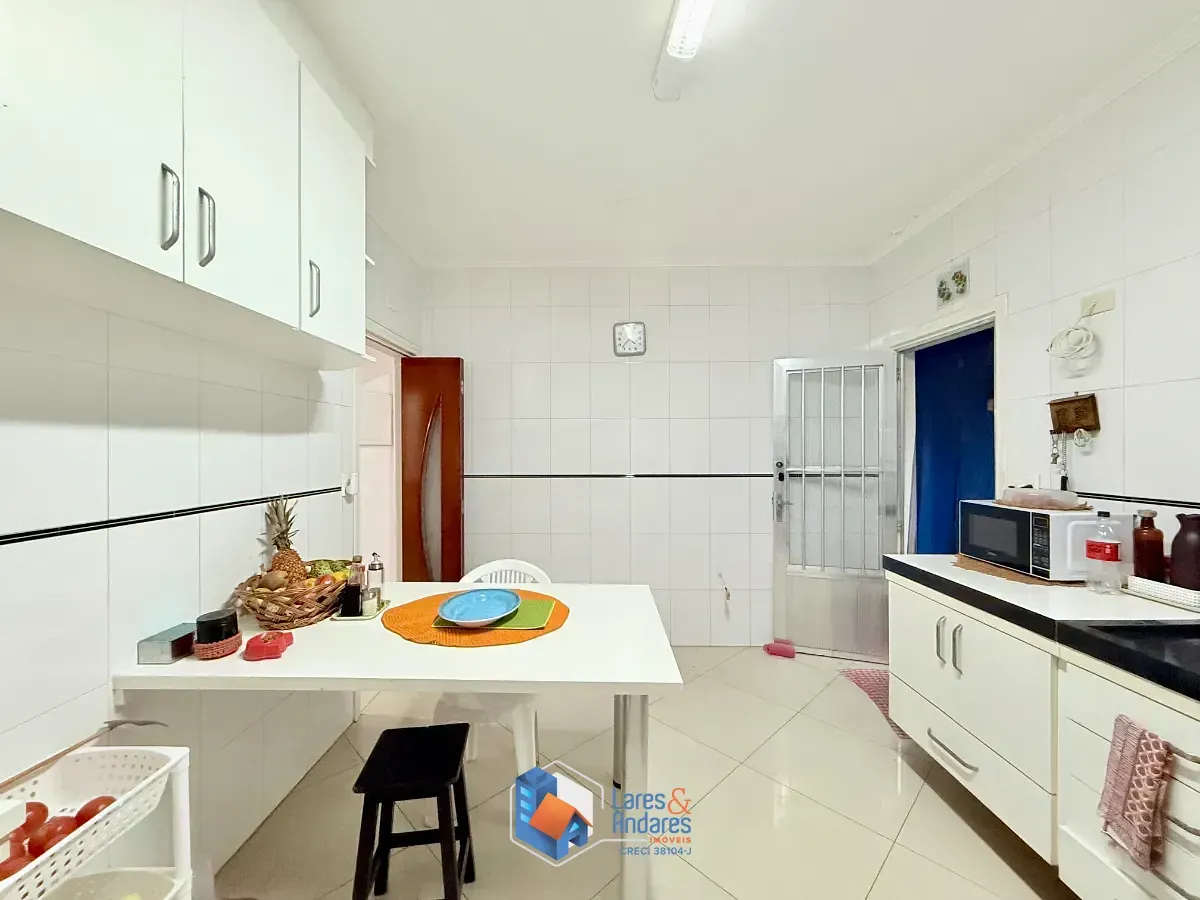 Imagem Sobrado para venda em Jardim dos Lagos com 3 quartos, sendo 3 suítes, 185m²