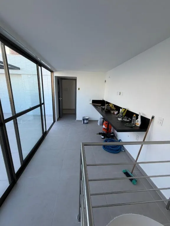 Imagem Cobertura duplex em Intermares, com piscina privativa, área gourmet, 2 quartos e 2 vagas, a apenas 300m da praia.