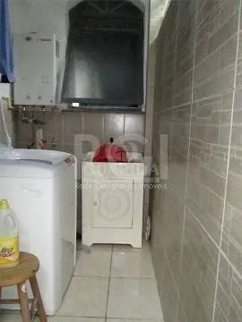Imagem Casa para Venda - 80m², 3 dormitórios, sendo 1 suites, 2 vagas - Teresópolis