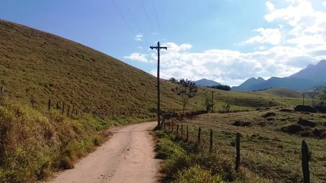 Imagem Chácara à venda Zona Rural, Cruzeiro - SP
