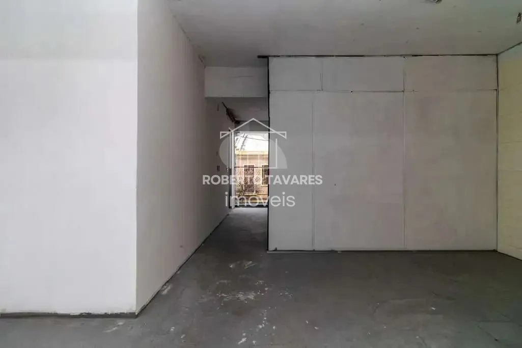 Imagem Prédio com 946,05 M² contendo terreno de 8,10 de largura x 44m de profundidade. Excelente localização, entre duas estações de metrô - Estação Marechal Deodoro e Santa Cecilia.