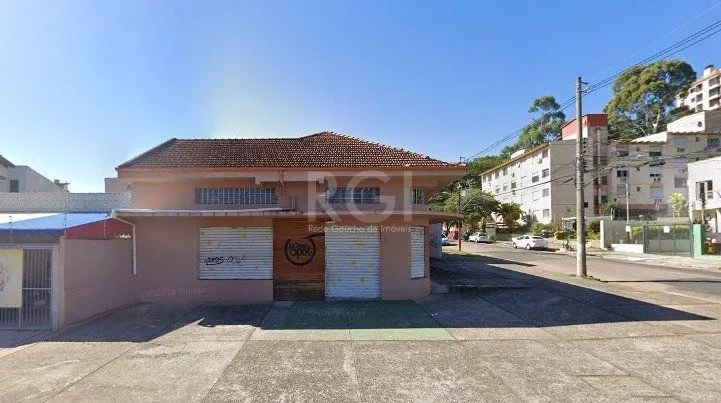 Imagem Casa Comercial para Venda - 300m², 0 dormitórios, Teresópolis