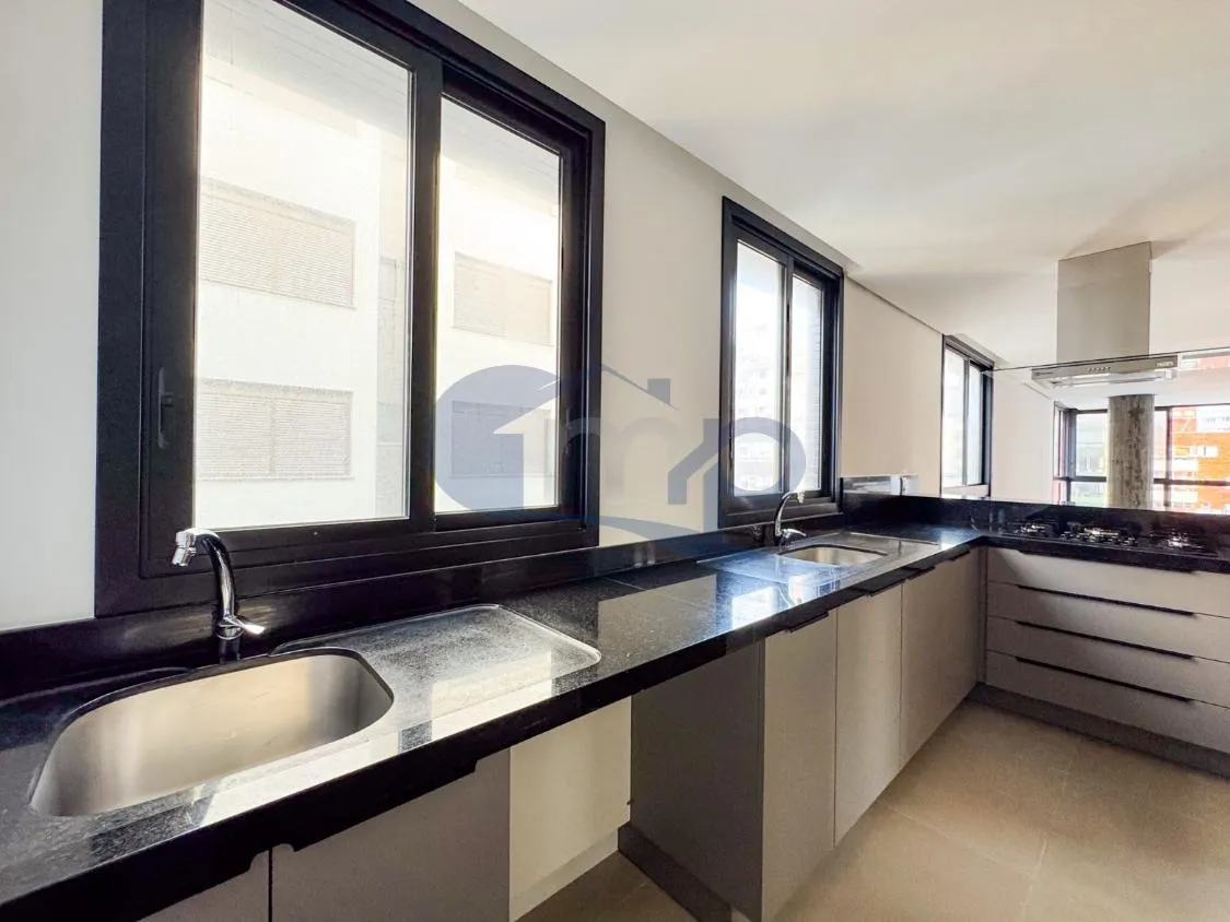 Imagem Apartamento a venda com 2 suites no Predial em Torres/RS