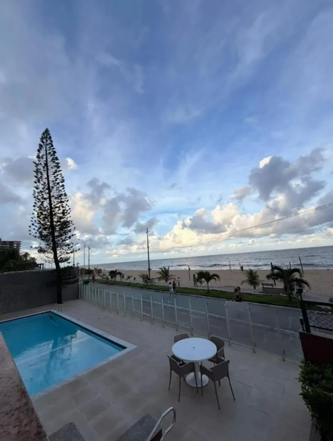 Imagem Apartamento com 4 Quartos para Alugar, 238 m² em Piedade - Jaboatão dos Guararapes