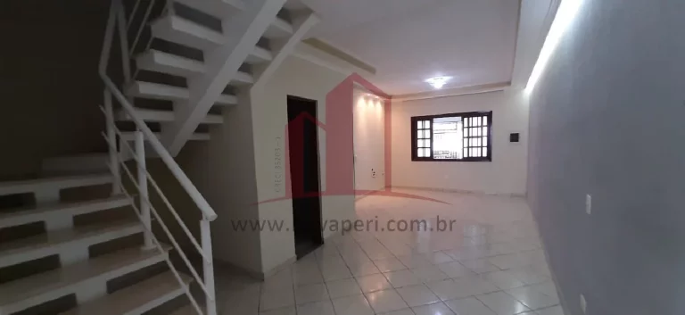 Imagem Imperdível oportunidade! Casa em condomínio à venda em Caieiras-SP, bairro Real Park, 3 quartos, 1 suíte, 2 salas, 3 banheiros, 2 vagas de garagem, 200m².