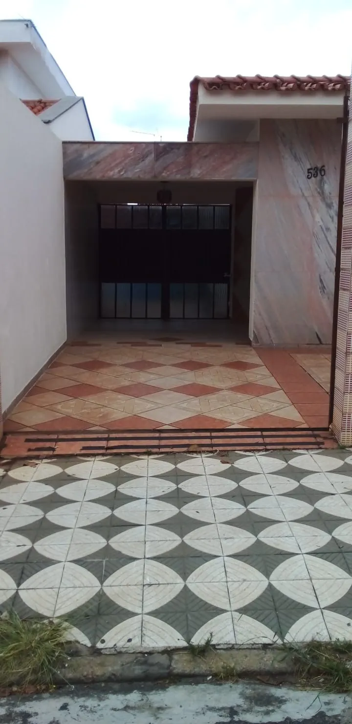 Imagem Excelente casa para fins comercias na Vila Independência.