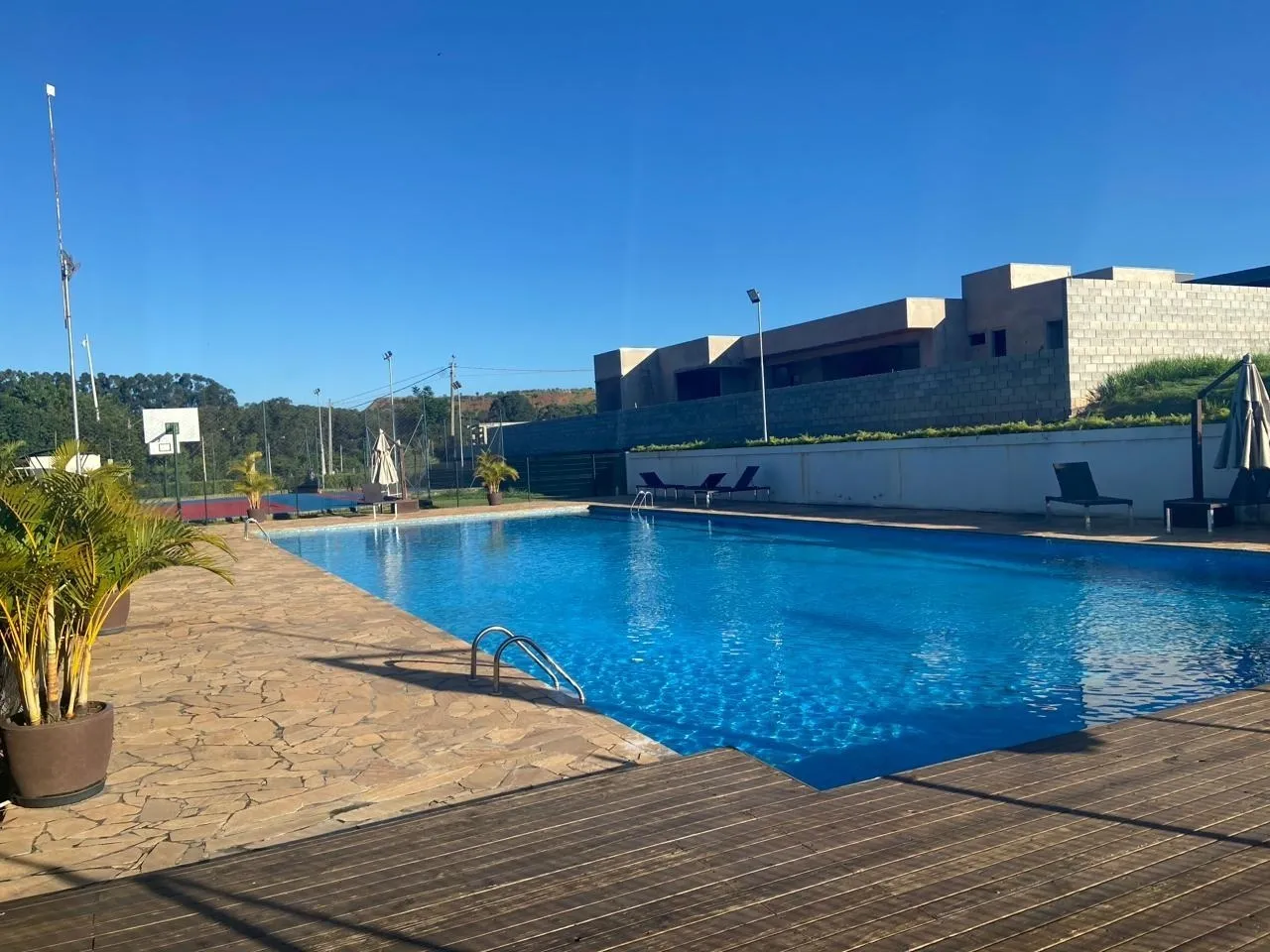Imagem Terreno de 1.004,54m² com Excelente Topografia no Condomínio Fazenda Alta Vista