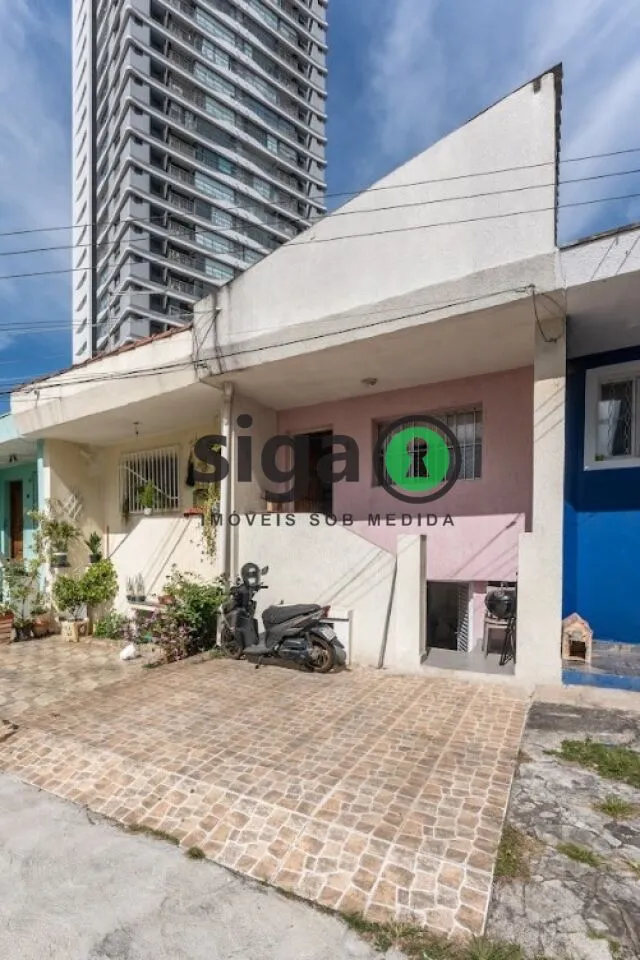 Foto do imóvel Casa versátil na Vila Pompéia, com quintal e excelente localização