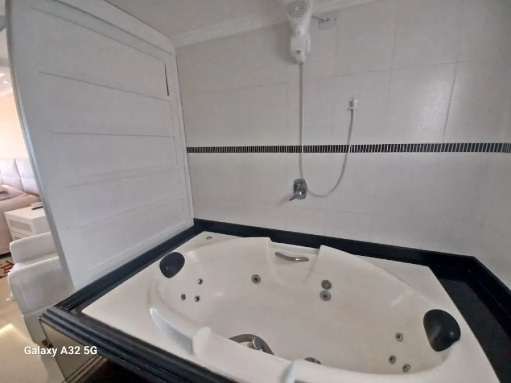 Imagem APARTAMENTO COM 280,00 m² - AVIAÇÃO - PRAIA GRANDE SP