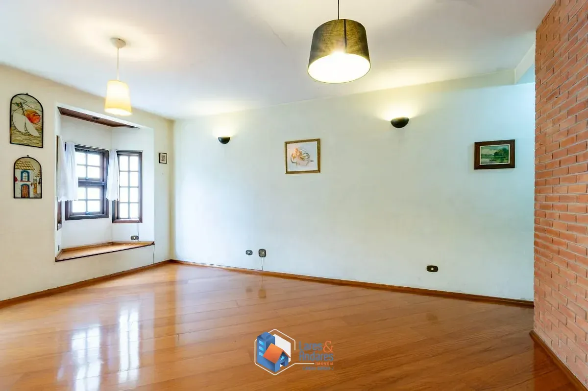 Imagem Sobrado para venda em Alto da Lapa com 3 quartos, sendo 1 suíte, 191m²