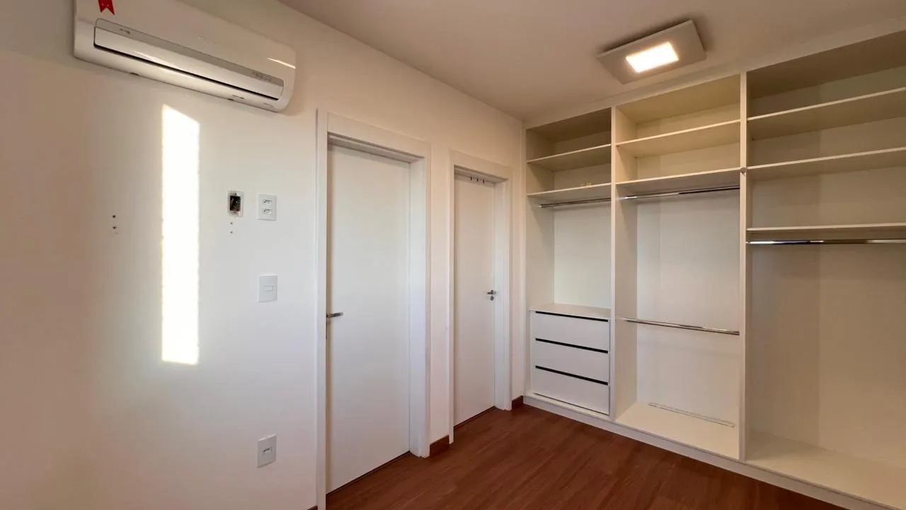 Imagem Apartamento Moderno de 67 m² com Suíte, Sacada Gourmet, Vista para o Pôr do Sol e 2 Vagas no Biarritz Campolim