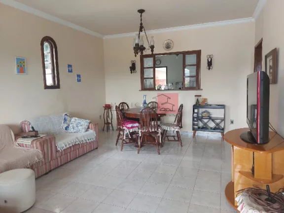 Imagem Casa para Venda em Maricá/RJ - 3 Dorm. 155 m2 Área Útil
