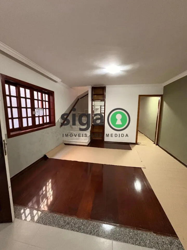 Imagem CASA SOBRADO À VENDA - JARDIM DAS VERTENTES - QUINTAL - CHURRASQUEIRA - EDÍCULA