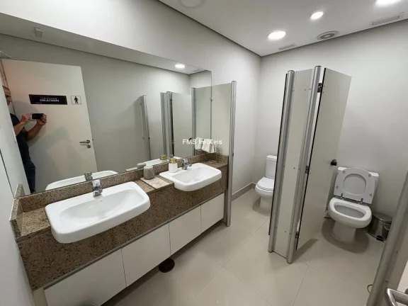 Imagem Conjunto Comercial à Venda com renda na Vila Olímpia - 208m2