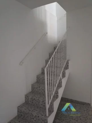 Imagem SÃO BERNARDO DO CAMPO Sobrado 210M², 2 dormitórios, 2 vagas, Edícula, ótima localização e valor !!!