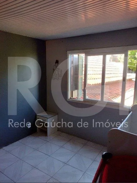 Imagem Casa à venda com 3 quartos e garagem 2 carros!