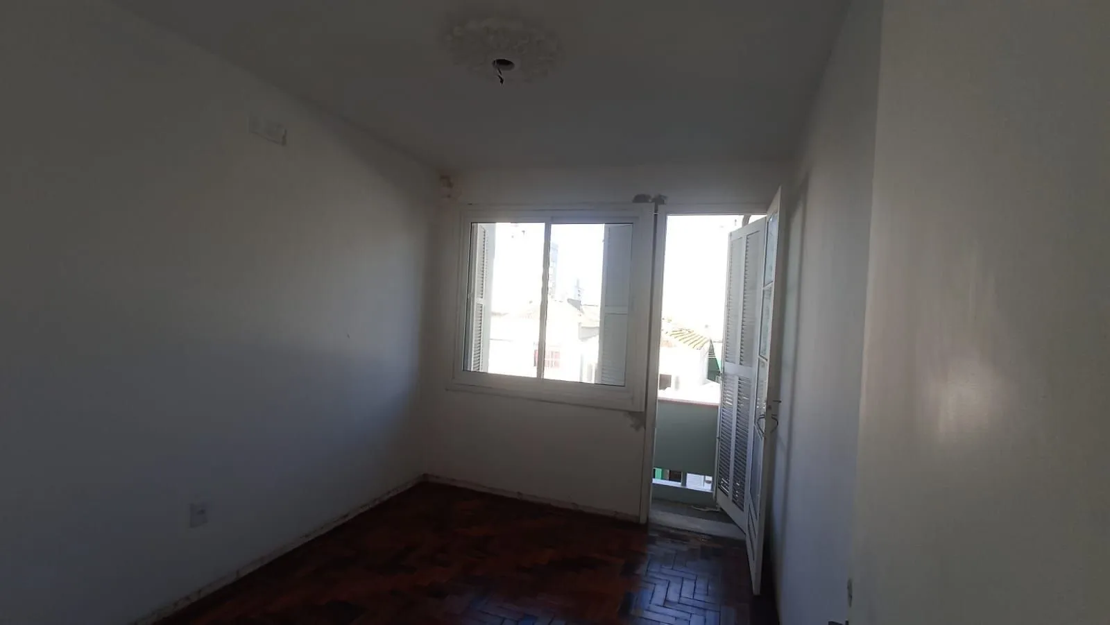 Imagem APARTAMENTO - 2 DORMS - 50,69 m² - MENINO DEUS